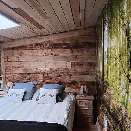 Le P'Tit Nid : Mini Loft Pour 2 A 4 Personnes Villa Tellin Ngoại thất bức ảnh