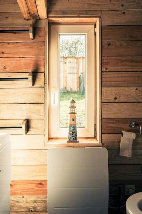 Le P'Tit Nid : Mini Loft Pour 2 A 4 Personnes Villa Tellin Ngoại thất bức ảnh