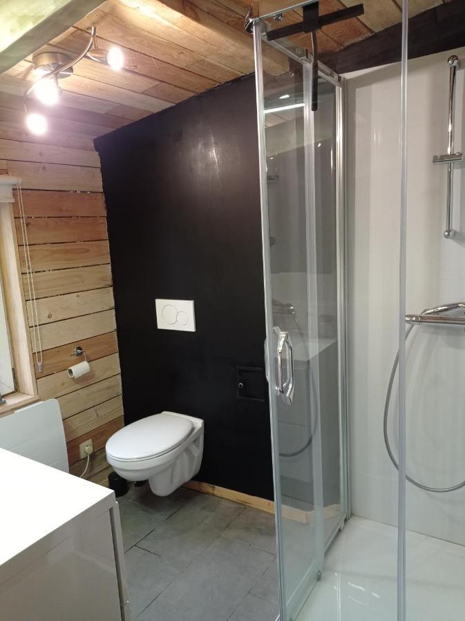 Le P'Tit Nid : Mini Loft Pour 2 A 4 Personnes Villa Tellin Ngoại thất bức ảnh