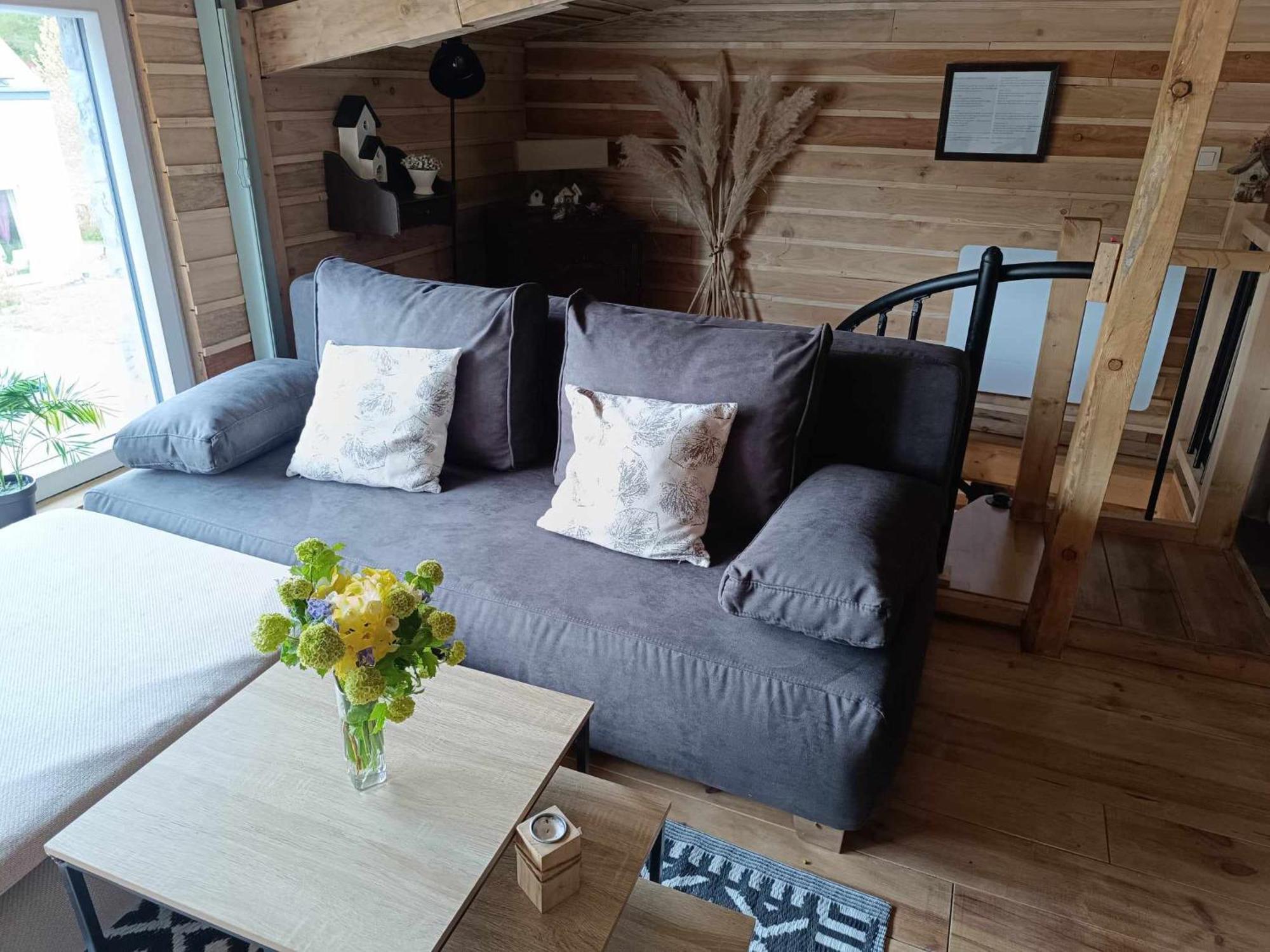 Le P'Tit Nid : Mini Loft Pour 2 A 4 Personnes Villa Tellin Ngoại thất bức ảnh